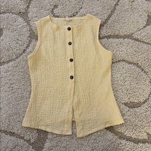Sleeveless Textured Button-Up Top
